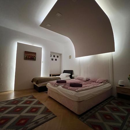 Central Bank Apartment Сараево Екстериор снимка