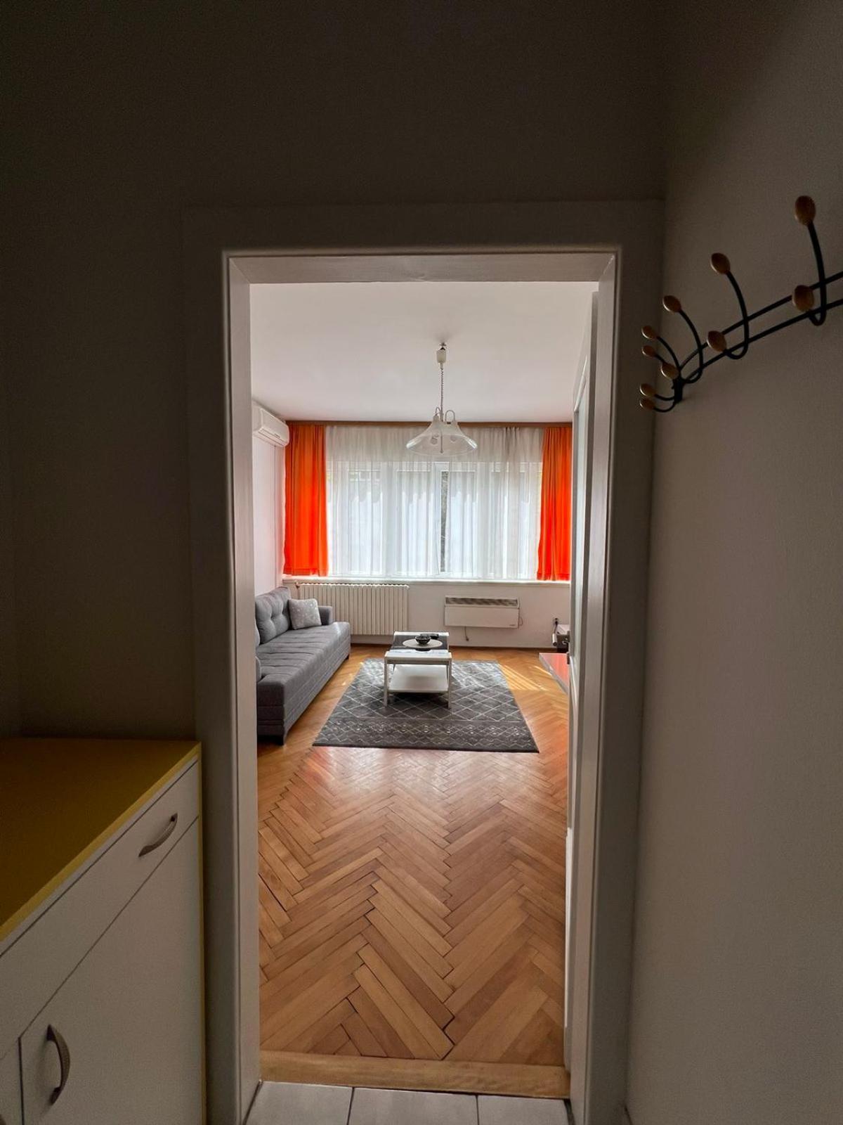 Central Bank Apartment Сараево Екстериор снимка